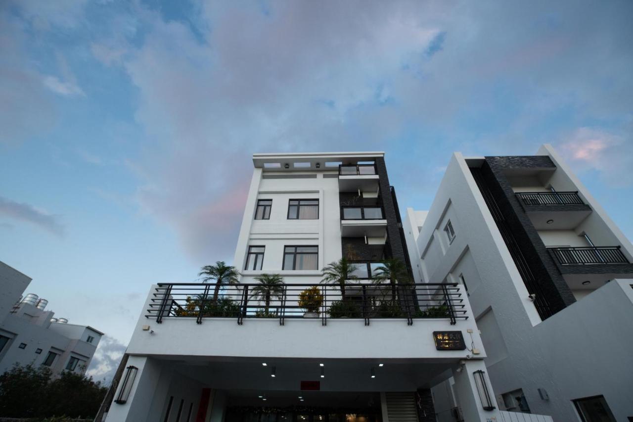 Hua B&B Hengchun South Gate Exterior photo
